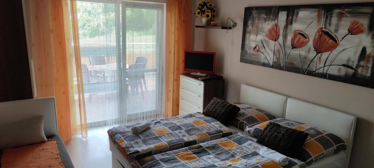 Slnečné apartmány Podhájska Extérieur photo